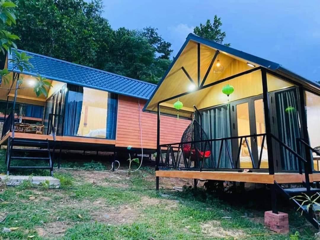 Dong Giang Sky Villa Stay And Food Екстериор снимка